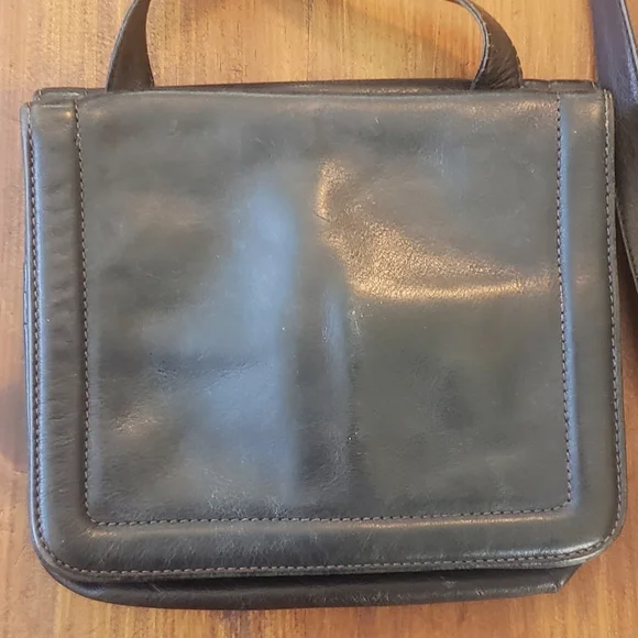 Hobo black leather crossbody bag - Picture 4 of 14